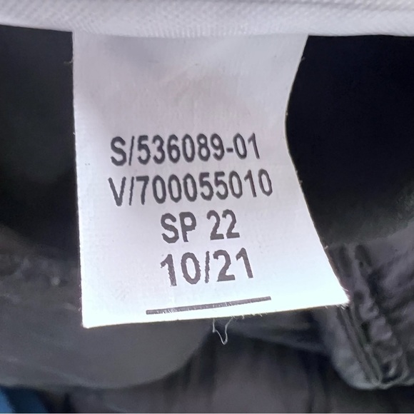 Banana Republic Cargo Black Jogger Size Large - Picture 11 of 12